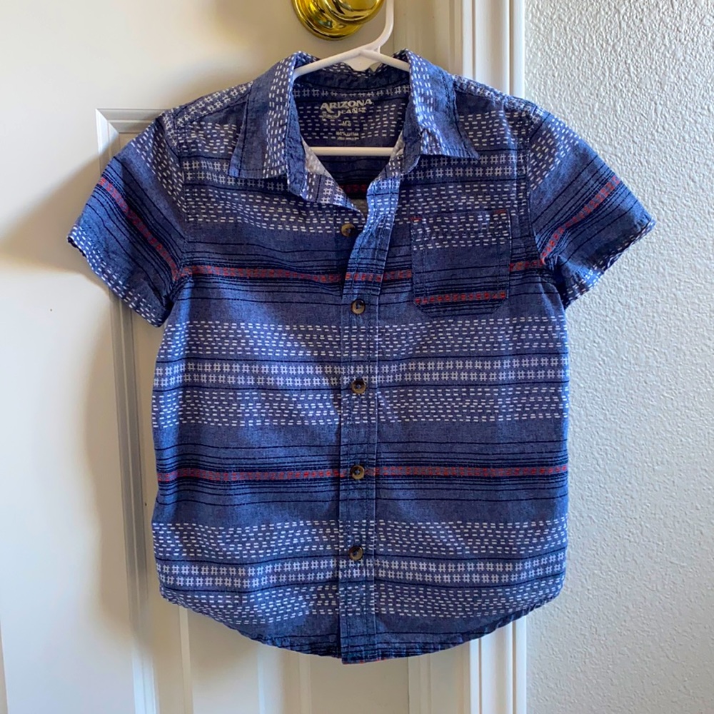 100% Cotton Button-Down 👕